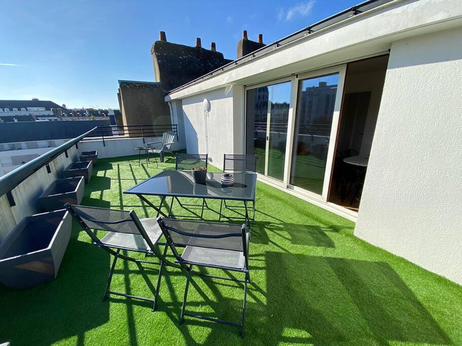 Grand Studio, Belle Terrasse Avec Vue 南特 外观 照片